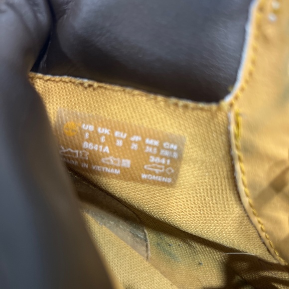 Timberlands - Picture 6 of 6